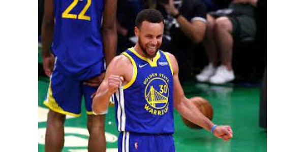 Golden State Warriors gana 4-2 para ganar el título